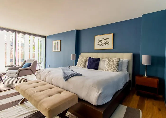 Capitalia Temistocles Polanco 5*