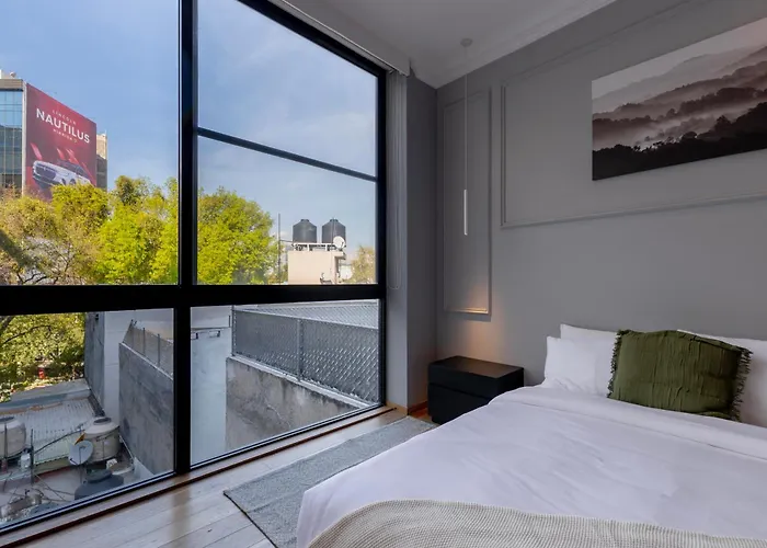 Capitalia Temistocles Polanco 5*