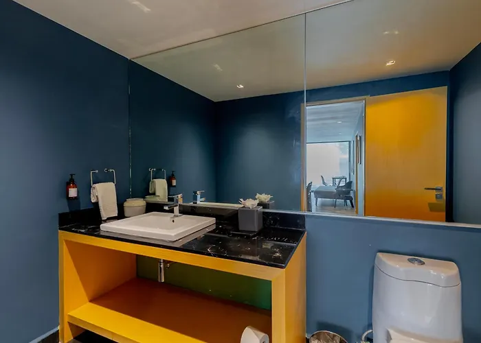 Capitalia Temistocles Polanco 5*